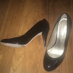 Antonio Melani black shoes 8.5